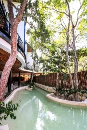 3 Floor Duplex Penthouse with Plunge Pool and Rooftop